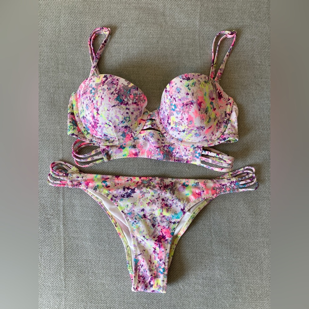 Victoria’s Secret Two Piece Bikini 32C US Small
